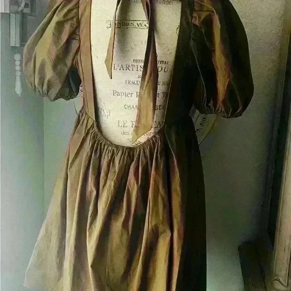 Forever21 Olive green dress - Picture 2 of 5